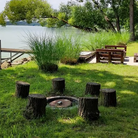 Chata U Rybnika Dvoriste Holiday home Trebon